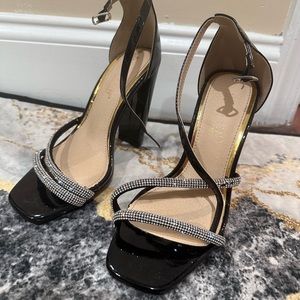 Sparkly black heel